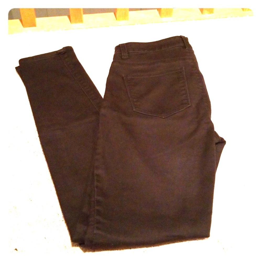 Black ankle pants
